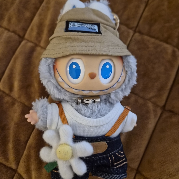 Fall In Wild Labubu - Picture 2 of 8